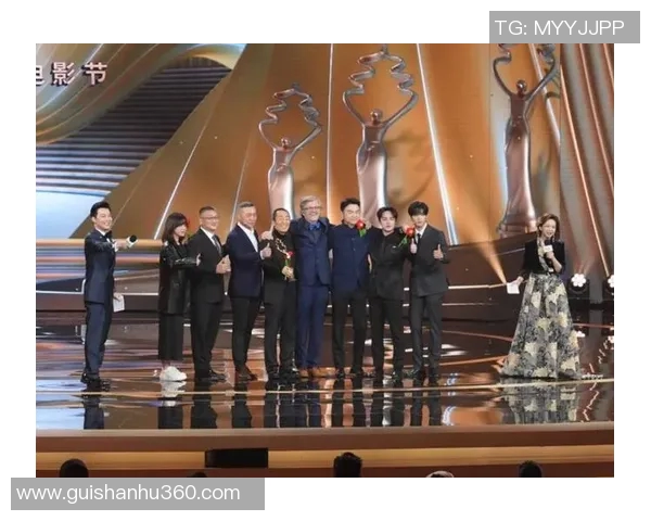 张艺谋与姚明携手共育新一代小孩的成长故事与未来展望 张艺谋与姚明携手共育新一代小孩的成长故事与未来展望