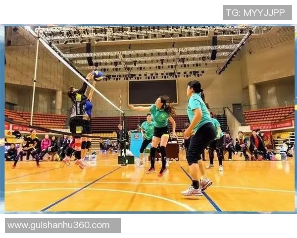 武汉排球队的耐力探秘:从训练到比赛的坚持与拼搏 武汉排球队的耐力探秘:从训练到比赛的坚持与拼搏