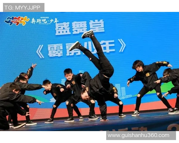 街舞文化探秘:北京街舞队如何运用防反技巧提升表演水平 街舞文化探秘:北京街舞队如何运用防反技巧提升表演水平